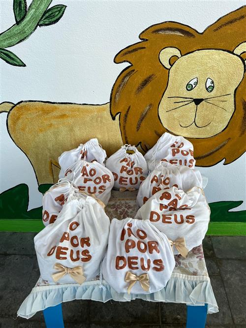 Pão por Deus - Tradição e Partilha